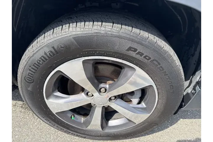 $18500 : Jeep Cherokee 2020 4x4 Limit image 10