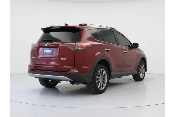 $26998 : Toyota RAV4 2018 AWD Limited image 8