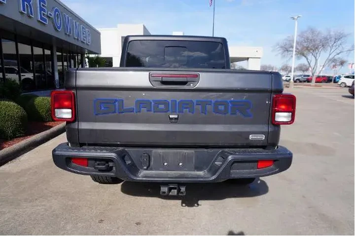 $29888 : Jeep Gladiator 2022 4x4 Over image 5