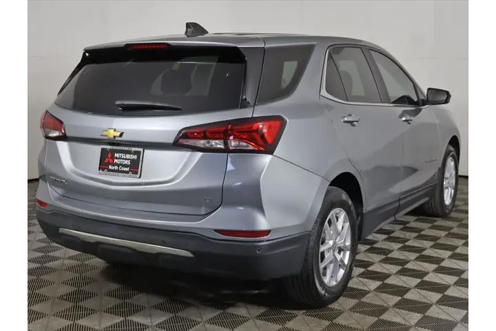 $22393 : Chevrolet Equinox 2024 LT 4d image 9