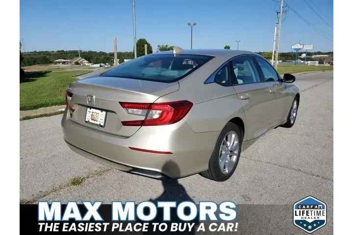 $17094 : Honda Accord 2018 LX 4dr Sed image 3