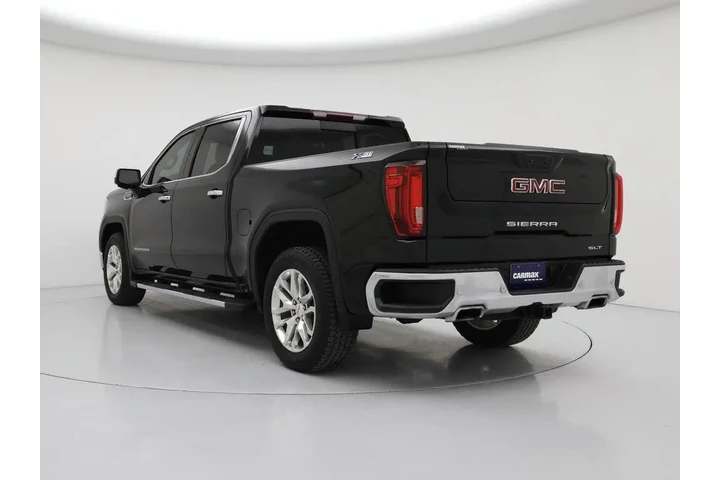$39998 : GMC Sierra 1500 2020 4x4 SLT image 2
