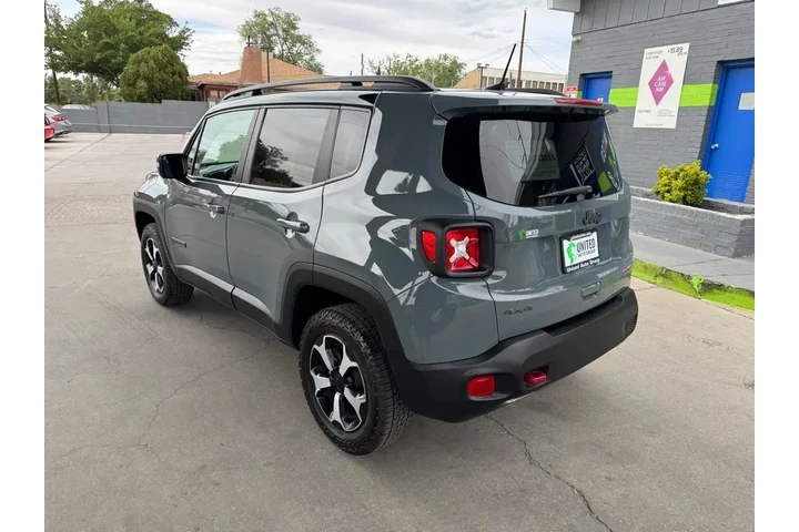2019 Renegade image 7
