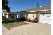 Nicely curated backyard en Los Angeles