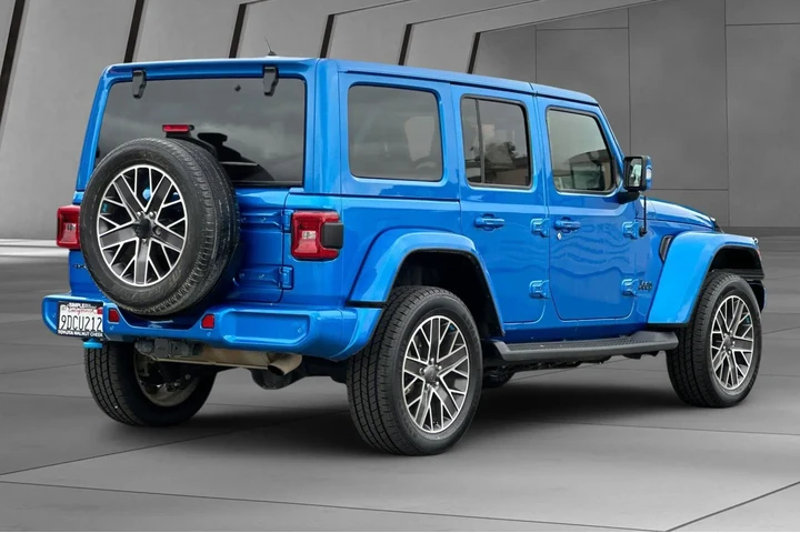 $29900 : Jeep Wrangler Unlimited 2022 image 4
