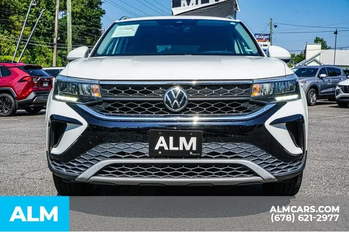$18920 : Volkswagen Taos 2024 SE 4dr image 10