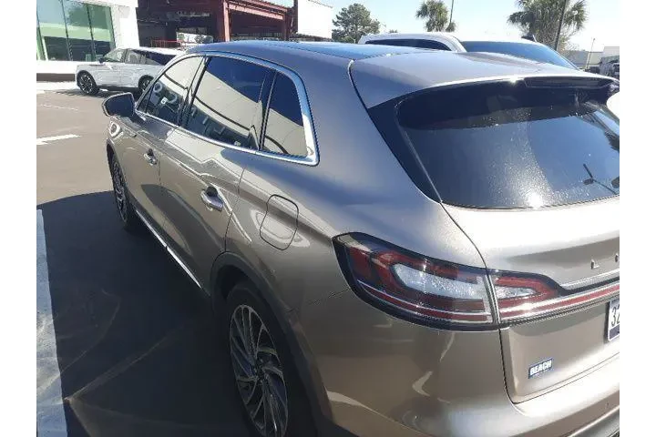 $17987 : Lincoln Nautilus 2019 Reserv image 5