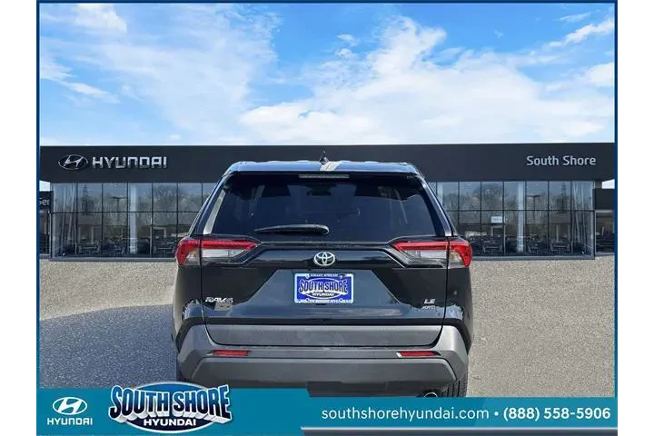 $26341 : Toyota RAV4 2022 AWD LE 4dr image 7