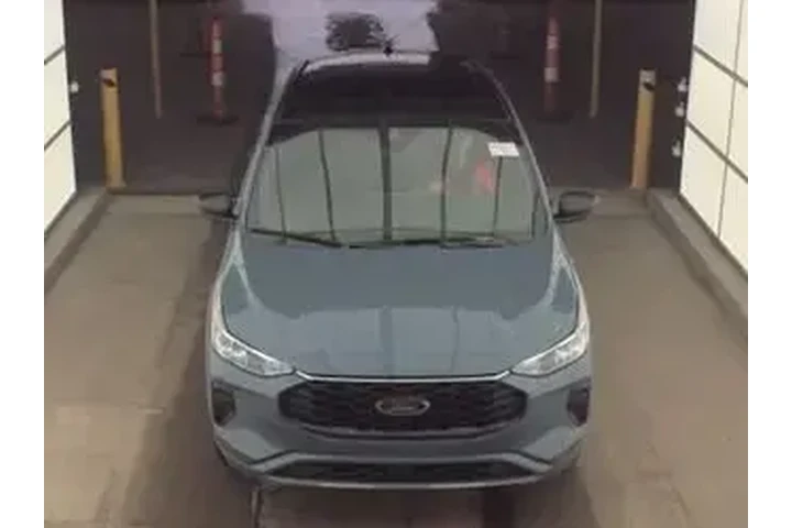 $24955 : Ford Escape 2023 AWD ST-Line image 6