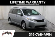 Toyota Sienna 2011 LE 8-Pass en Wichita