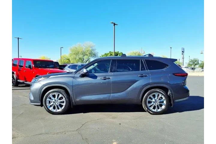 $39187 : Toyota Highlander Hybrid 202 image 3