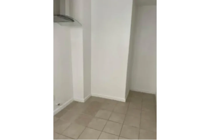 $745 : 614 Woodrow St (TAFT,CA) image 2