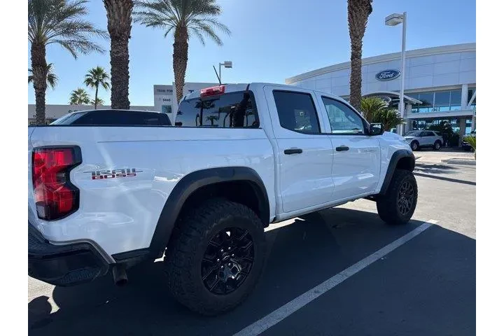 $35630 : Chevrolet Colorado 2024 4x4 image 3
