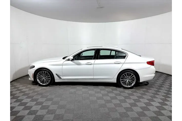 $31943 : BMW 5 Series 2020 AWD 540i x image 4