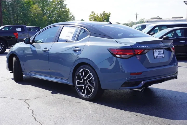 $21768 : Nissan Sentra 2025 SR 4dr Se image 3