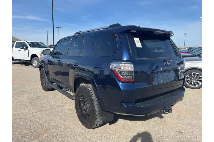 $37690 : Toyota 4Runner 2024 4x4 SR5 image 5