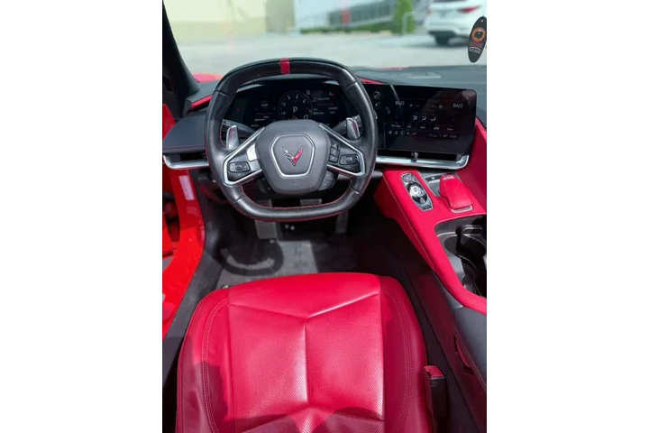 $61498 : CORVETTE STINGRAY CONVERTIBLE image 9