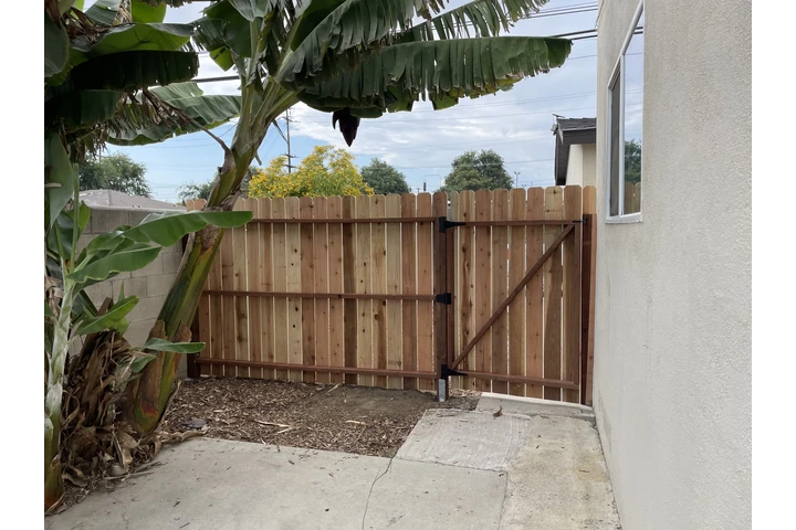 $2375 : Remodeled 2 Bedroom 1 bath image 7