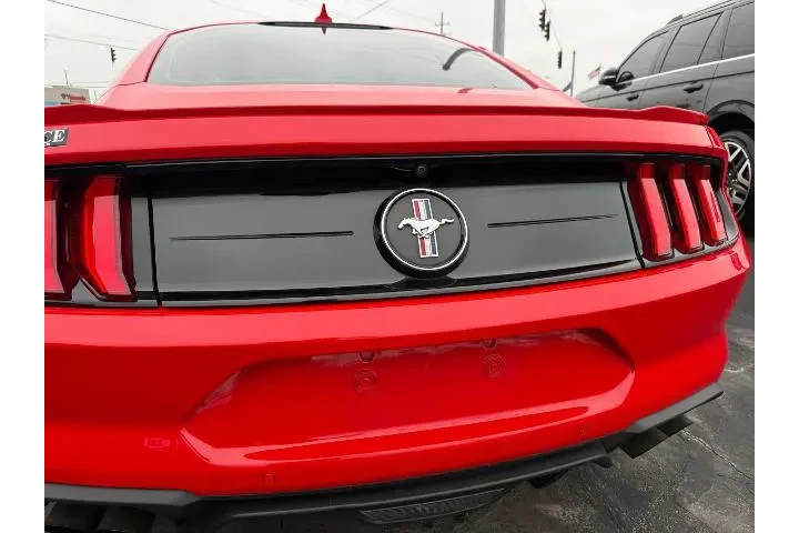 $24500 : Ford Mustang 2021 EcoBoost P image 7