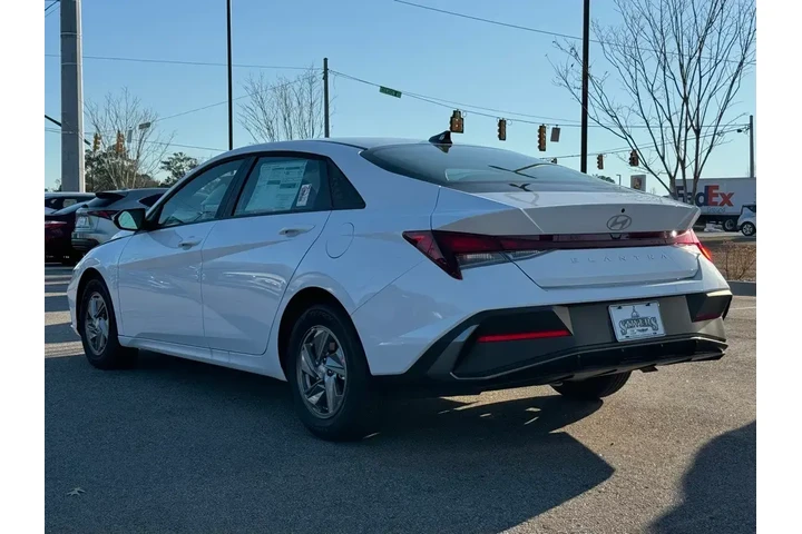 $19999 : Hyundai ELANTRA 2025 SE 4dr image 9