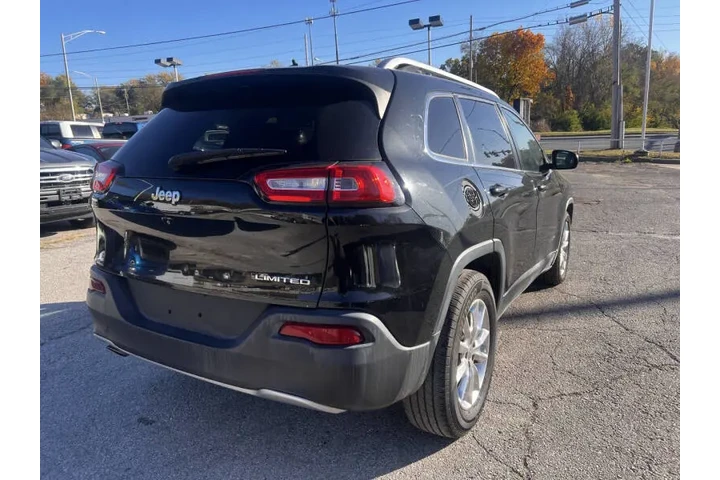 $9999 : 2015 Cherokee Limited image 5