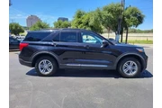 $29500 : Ford Explorer 2022 AWD XLT 4 thumbnail
