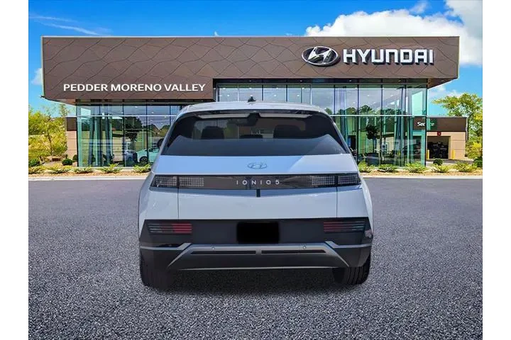 $23912 : Hyundai IONIQ 5 2024 SEL 4dr image 5