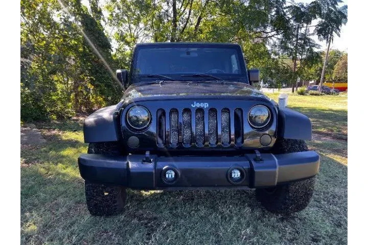 $17995 : 2011 Wrangler Unlimited image 8