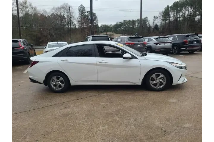 $16993 : Hyundai ELANTRA 2022 SE 4dr image 4