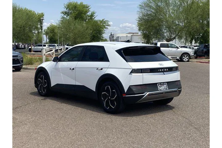 $26411 : Hyundai IONIQ 5 2024 SE Stan image 5