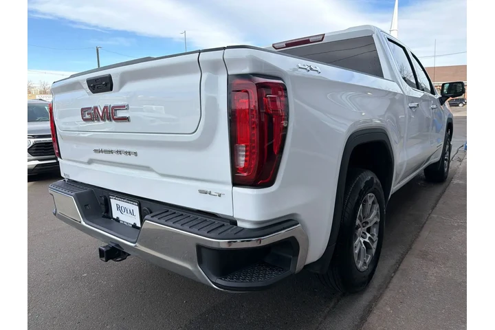 $44995 : 2025 GMC Sierra 1500 4WD Crew image 3