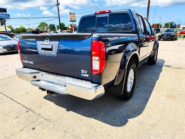 $18995 : 2017 Frontier Crew Cab For Sa image 6