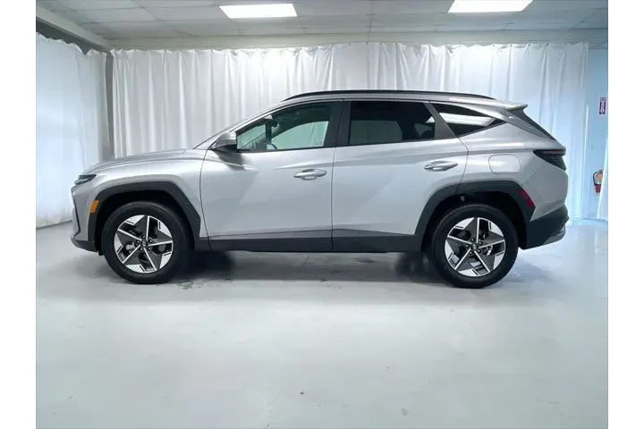 $32995 : Hyundai TUCSON 2025 AWD SEL image 2