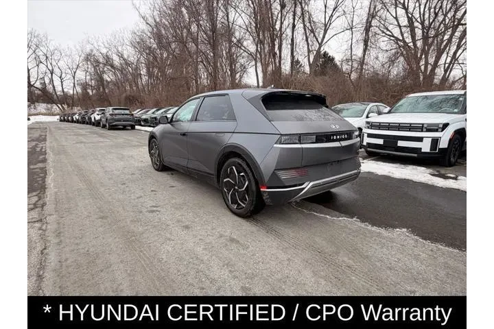 $29500 : Hyundai IONIQ 5 2024 AWD SEL image 5