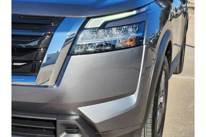 $22800 : Nissan Pathfinder 2022 AWD S image 8