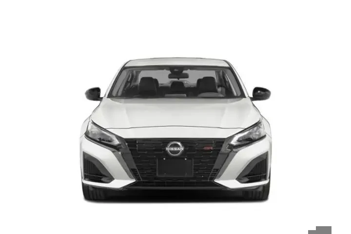 $23780 : Nissan Altima 2025 2.5 SR 4d image 4