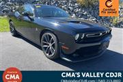 PRE-OWNED 2018 DODGE CHALLENG en Madison WV