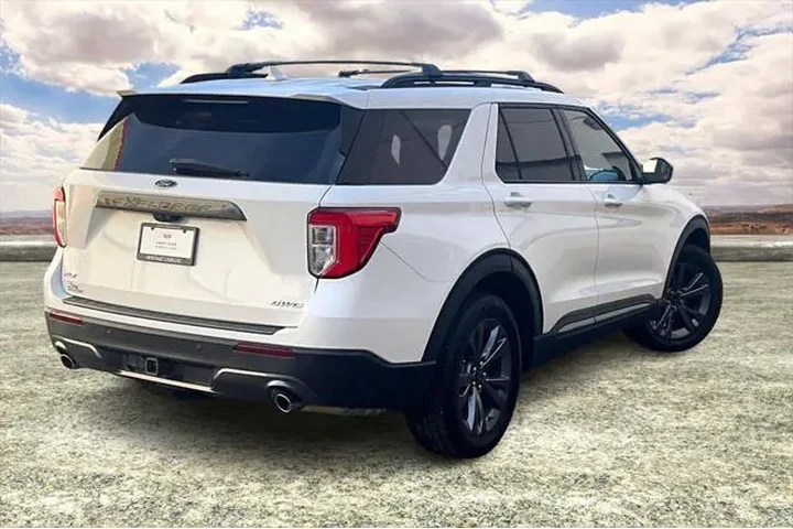 $23794 : Ford Explorer 2022 AWD XLT 4 image 5