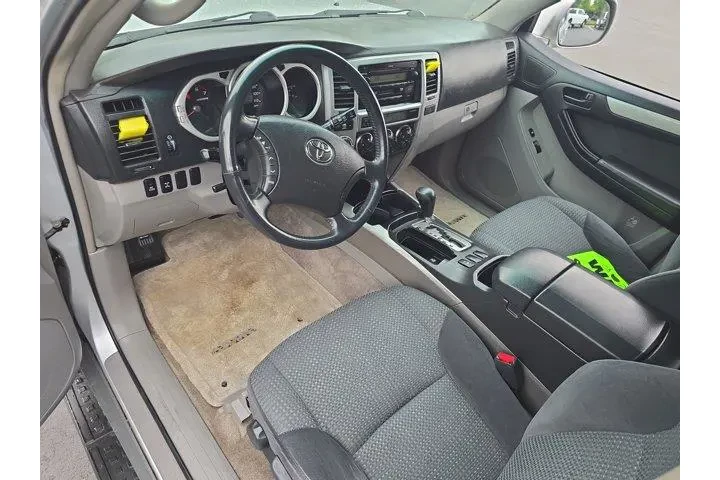 $9995 : Toyota 4Runner 2003 SR5 4WD image 7