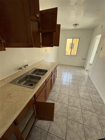 $1950 : Apt 1 recámara image 3