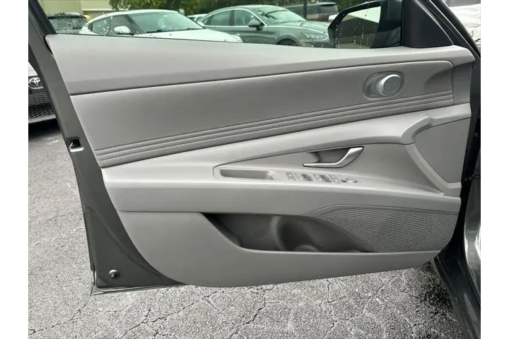 $21920 : Hyundai ELANTRA 2025 SEL Con image 10