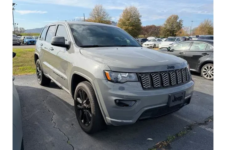 $29747 : Jeep Grand Cherokee WK 2022 image 2