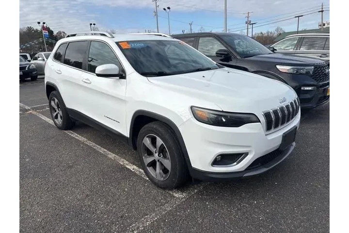 $16977 : Jeep Cherokee 2019 4x4 High image 5