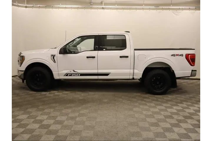 $39850 : Ford F-150 2023 4x4 XL 4dr S image 9