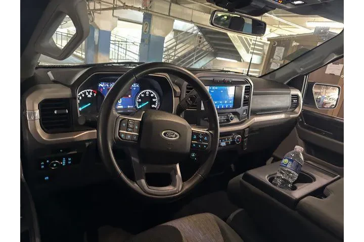 $39469 : Ford F-150 2023 4x4 XLT 4dr image 3