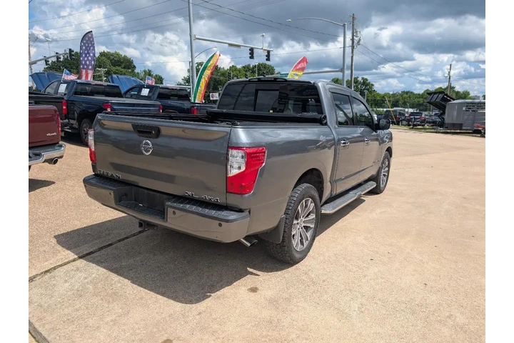 $22995 : 2017 Titan image 6