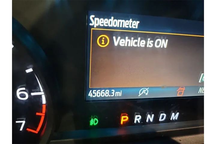 $32000 : Ford F-150 2022 4x2 XL 4dr S image 5