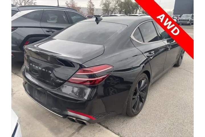 $29500 : Genesis G70 2023 2.0T 4dr Se image 3