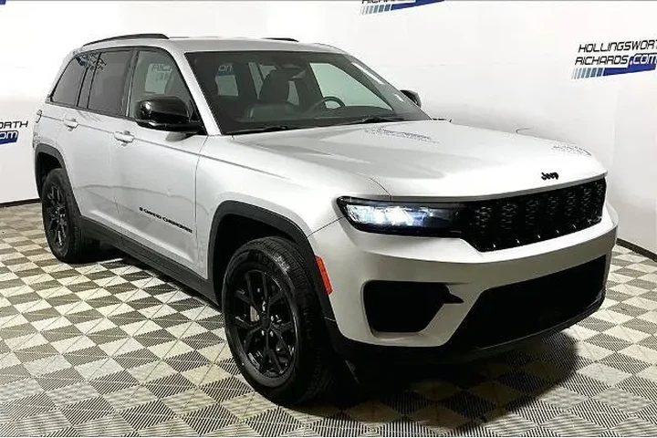 $29148 : Jeep Grand Cherokee 2024 4x4 image 3