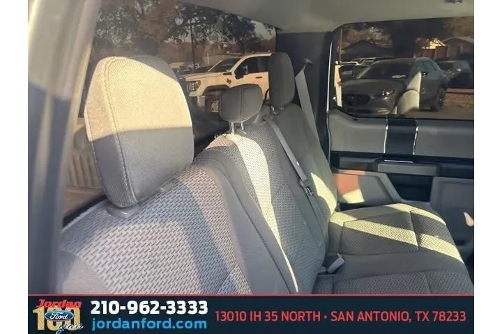 $25026 : Ford F-150 2020 4x2 XL 4dr S image 10